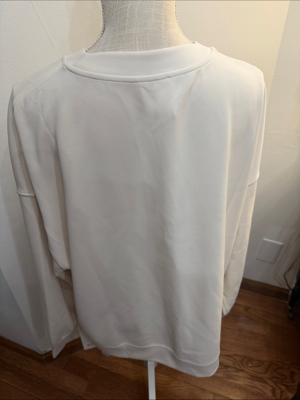 LULULEMON SOFTSTREME oversized Crewneck Sweatshirt pullover - Picture 3 of 5